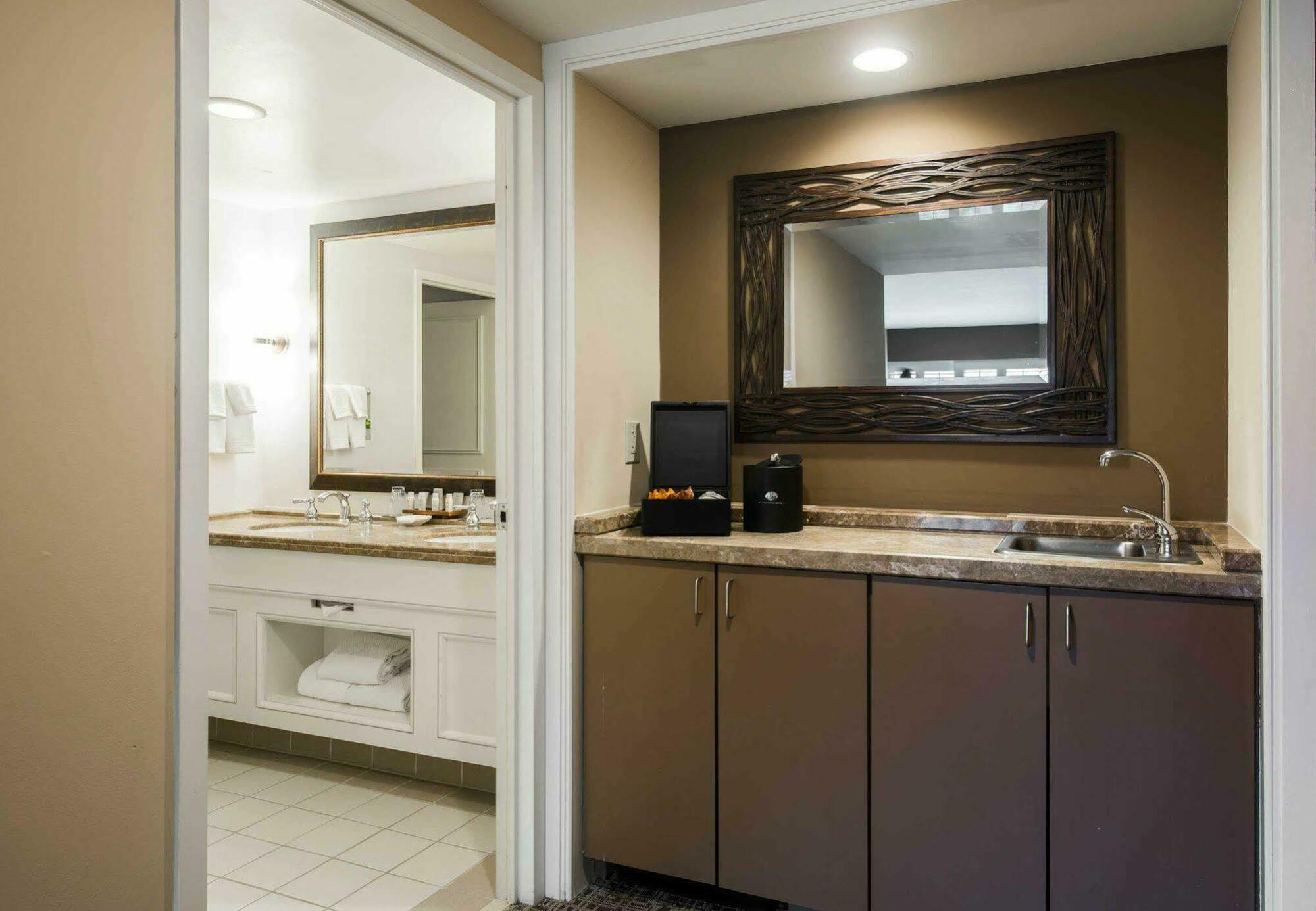 Hotel Renaissance Esmeralda & Spa, Indian Wells