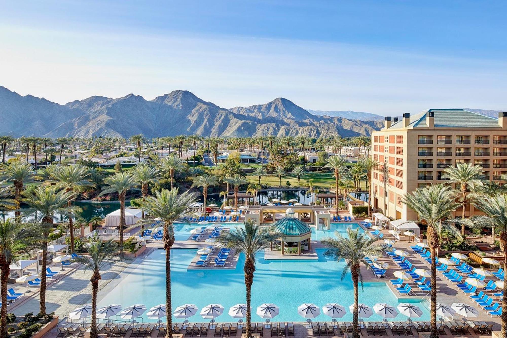 Hotel Renaissance Esmeralda & Spa, 4*