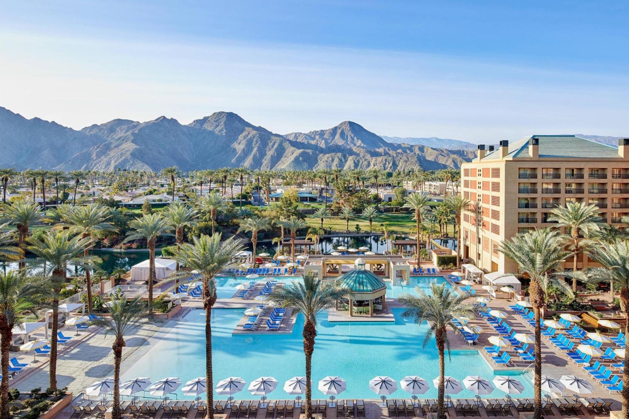 Hotel Renaissance Esmeralda & Spa, 4*