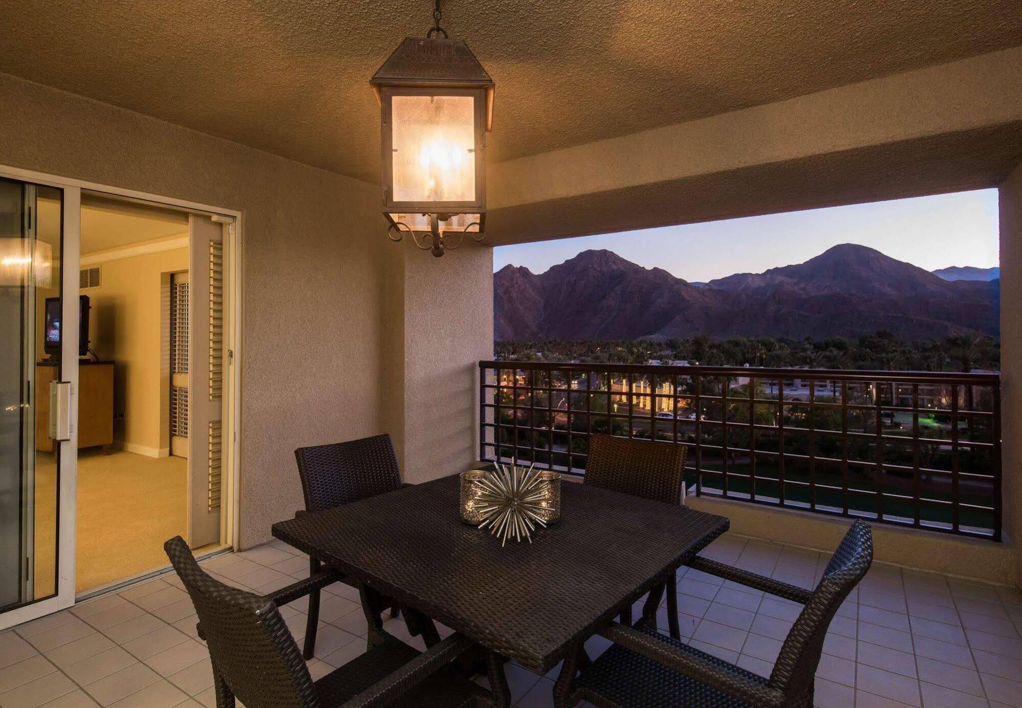 Hotel Renaissance Esmeralda Resort&spa, 4*